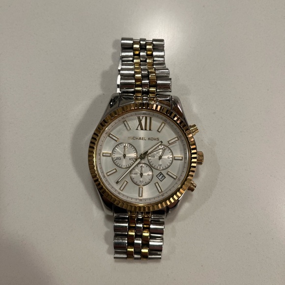 Two tone gold watch with box - Picture 3 of 3